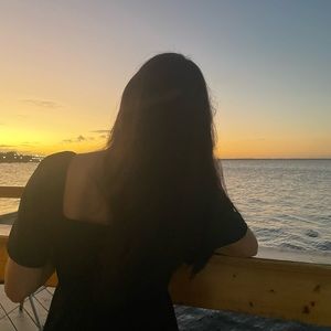 Meet your Posher, Rayne